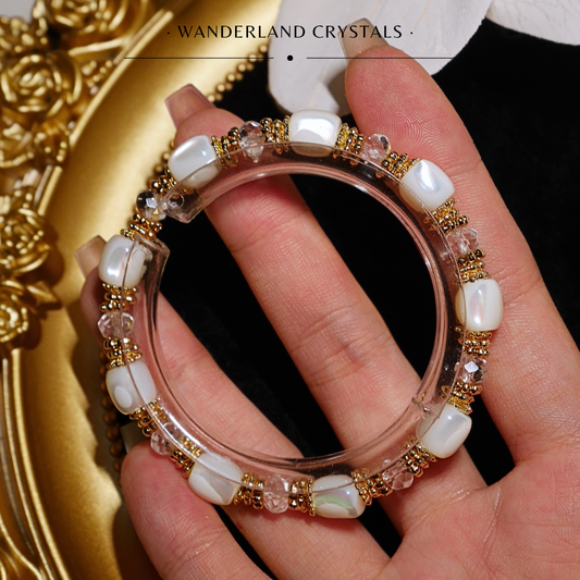 Cassia Conch Crystal Bracelet